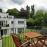Linden-palais 27 Lägenhet *